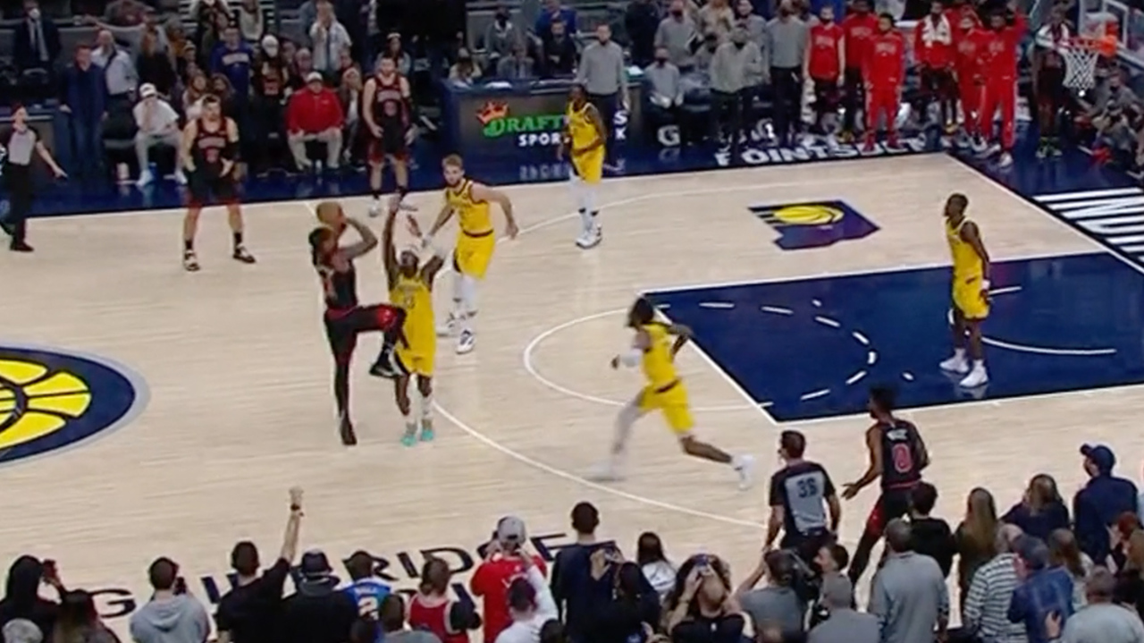 buzzer beater derozan