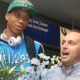 Giannis Antetokounmpo con Georgios Dimitropoulos