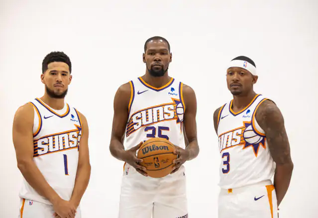 NBA, stanotte il probabile esordio dei “Big Three” dei Suns contro i Timberwolves