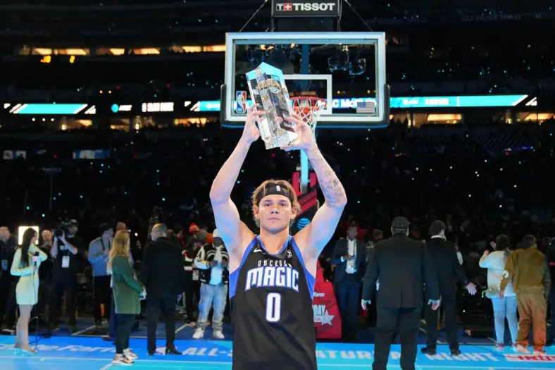 Slam Dunk Contest McClung